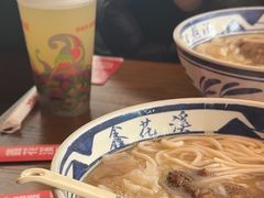 -鑫花溪牛肉米粉(文星广场店)