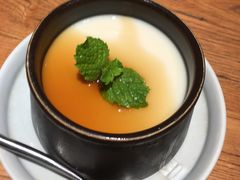 黑糖豆花-云海肴·汽锅鸡·云南菜(高德置地店)