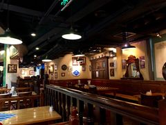 -皇冠自酿啤酒坊(中国红街5号楼店)