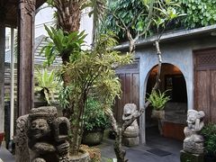 -Pundi Pundi Restaurant