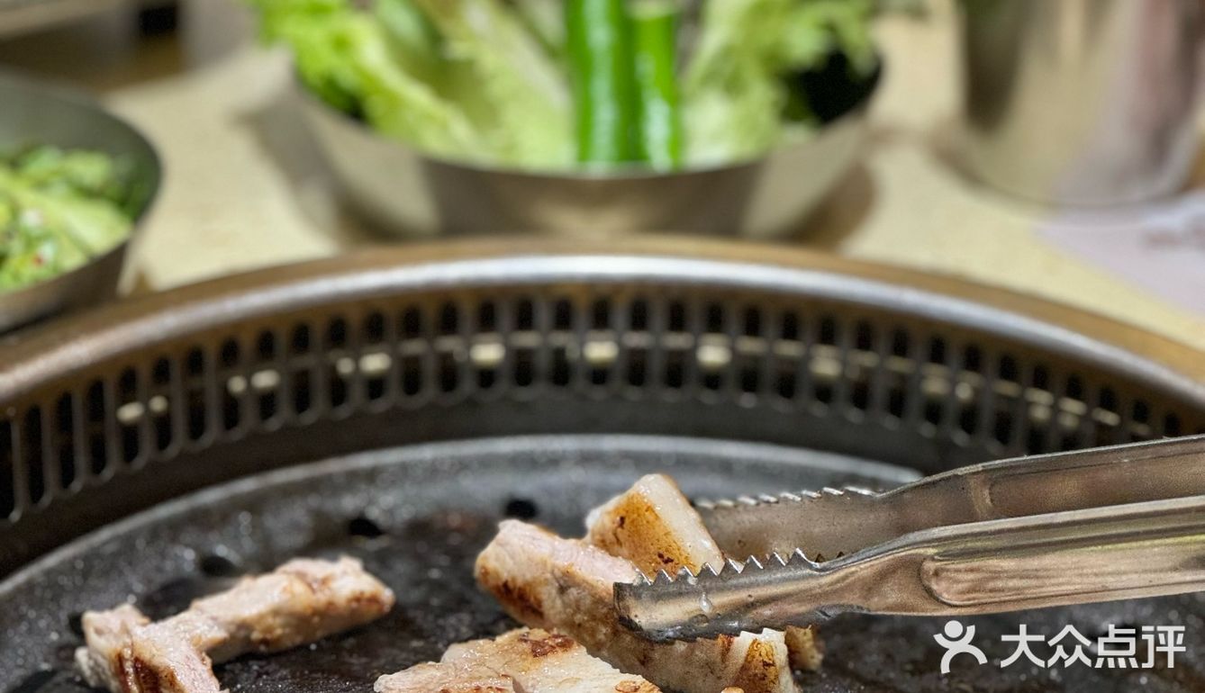 这家烤肉店真的只有0次和无数次……😅😅