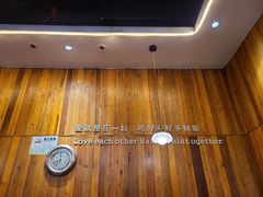 -胡须佬鸡煲四季火锅店(石厦西村直营店)