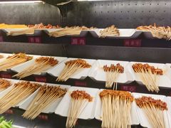 -佰人王串串香火锅(洋珠巷店)