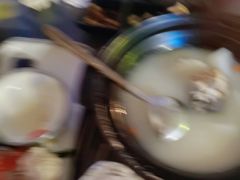 -何师烧烤·香辣蟹·川菜·30年老品牌(太古里旗舰店)