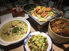 酸汤肥牛-小菜园新徽菜(镇江京口吾悦店)