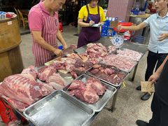 -标记美食新鲜猪杂(兴南大道店)