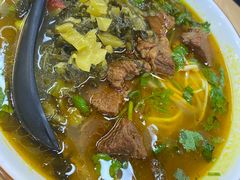 -钢阳酸菜红烧牛肉面(季乐路店)
