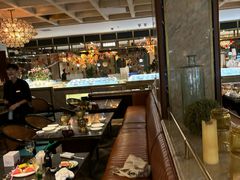 -半岛翡丽海鲜自助餐厅(观风亭店)