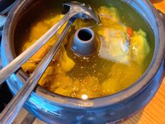 -云海肴·汽锅鸡·云南菜(天山百盛优客店)