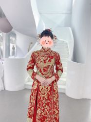 -艾米丽婚纱礼服