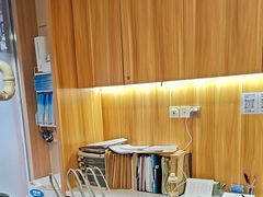 -上海仁爱医院口腔科 · 种植
