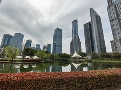 -陆家嘴中心绿地