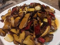 -野菌园·野生菌火锅首创第一家(关兴路总店)