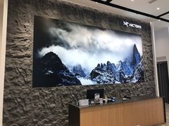 -ARC'TERYX始祖鸟(奕欧莱奥特莱斯店)