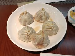 -君来湖滨饭店·玫瑰园