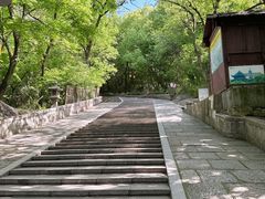 -灵岩山风景区