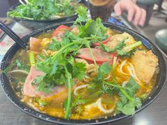 -星林居酸辣米线餐厅