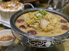 -老码头黑皮肘子锅包肉(赣水路店)