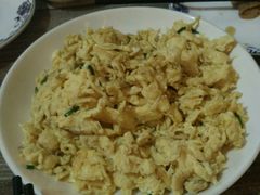 -云河农家乐饭店(福禄缘树山店)