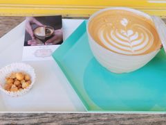 -茶是一枝花泡茶店