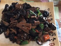 -九华山友谊土菜馆 小资餐厅