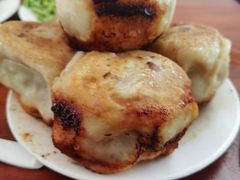 -宝瑞门钉肉饼店