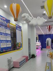 -熊小米专业儿童游泳馆