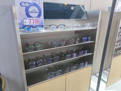 -零度眼镜·宝视友·蔡司依视路(吾悦花街店)