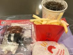 -麦当劳(洪山商场店)