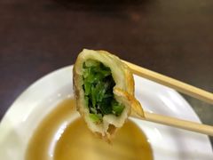 鸡蛋虾皮小白菜-老北京褡裢火烧·任记