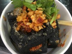 -黑色经典臭豆腐·湖南特产(坡子街店)