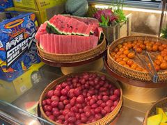 -四囍码头海鲜烧烤自助火锅(外滩南京东路悦荟广场店)