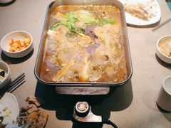 -半天妖|烤鱼·冒烤鸭(汉中吾悦广场店)