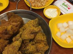 -BHC炸鸡(明洞总店)