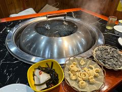 -袁小二大东北铁锅炖(吉祥村总部)