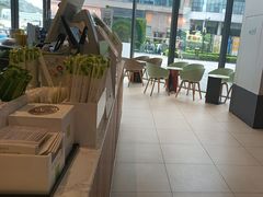 -奈雪的茶(优特汇店)