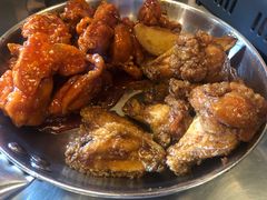 辣子鸡拼酱油鸡-MI WU FACTORY米屋美食工厂餐厅(绿地店)