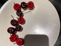 樱桃鹅肝-小大董·烤鸭(凤凰汇店)