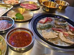 -哈哈碳都·牛肋条无限自助烤肉(台江万达店)
