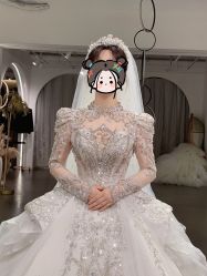 -艾米丽婚纱礼服