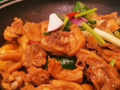 脆肉鲩炆鸡-大嫂镬仔·焖鸡煲·啫啫煲(逢源路店)