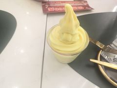 招牌猫王榴莲冰淇淋-猫王榴莲世家(三里屯SOHO商场店)