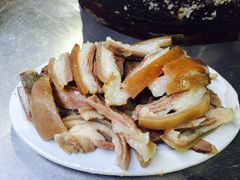 白切羊肉-阿婆东山羊肉店(鸿港海鲜批发市场店)