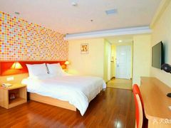 -如家旗下-西安高新区西部大道阳光城华驿酒店