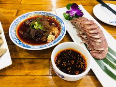 -三羊居食府(文艺路店)