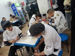 等位区-永华米粉(总店)