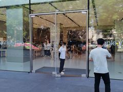 -Apple零售店(玄武湖店)