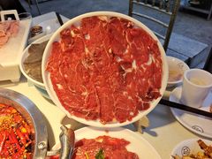 -茅草房·河畔园林火锅