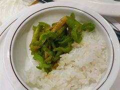 青椒炒面筋-丁老爷子苏香圆