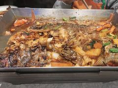 -鸣记脆皮烤鱼·海鲜烤鱼(马栏店)